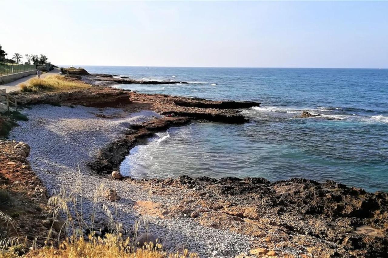 فيلا Llenate De Mar دينايا المظهر الخارجي الصورة